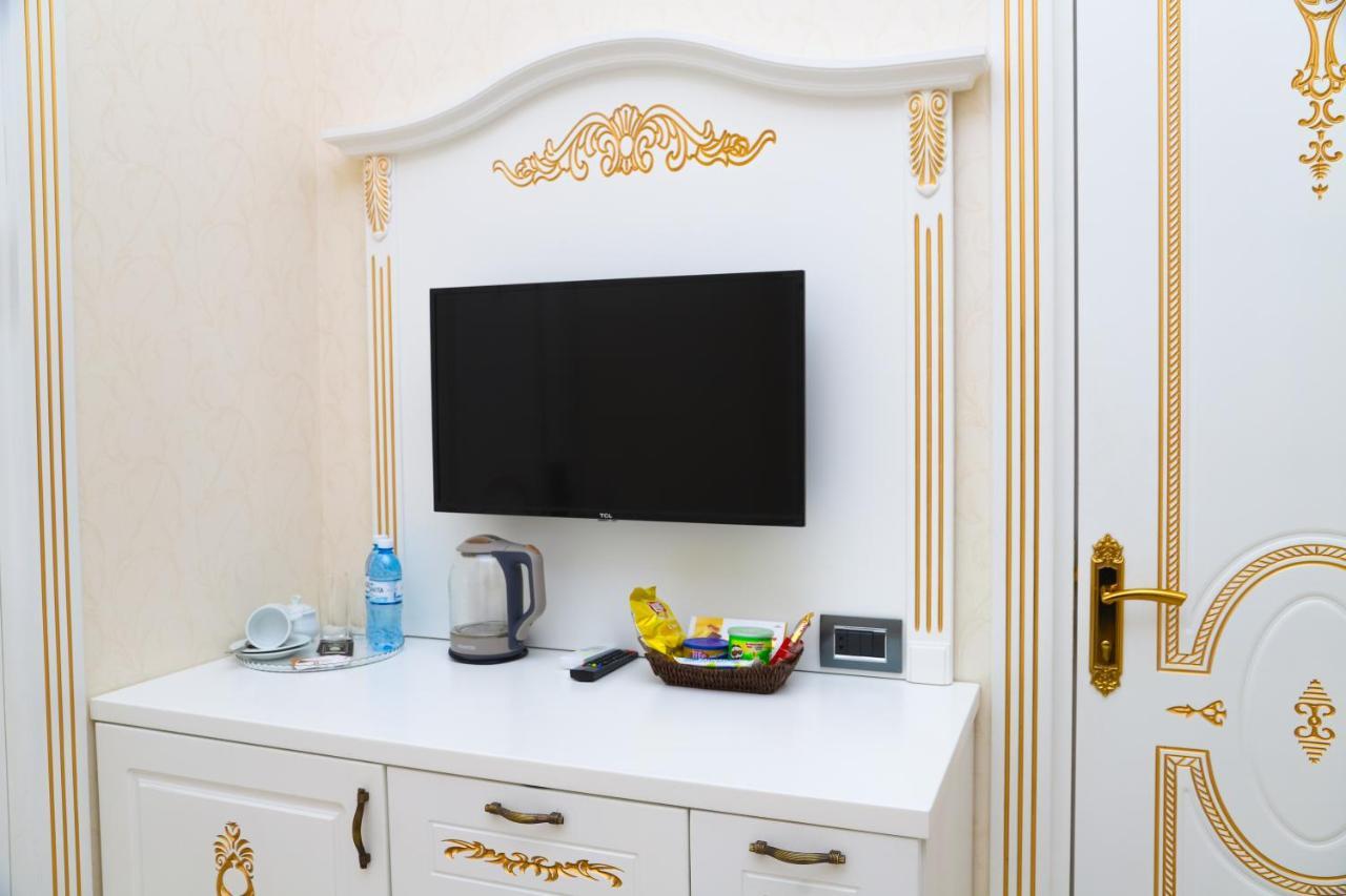 White Boutique Nizami Hotel باكو المظهر الخارجي الصورة